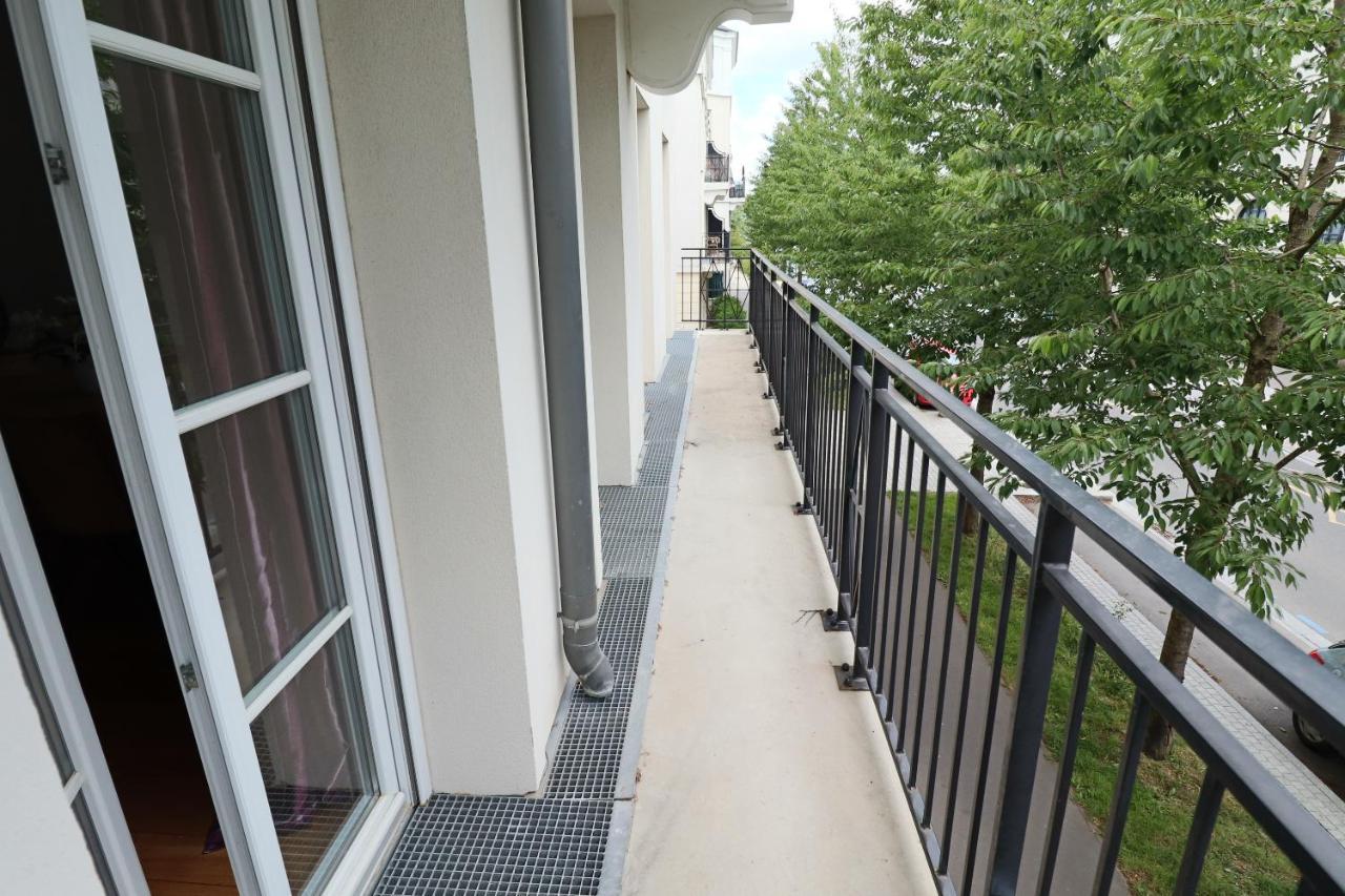 Family Stay - Steps From Disneyland Serris Exterior foto