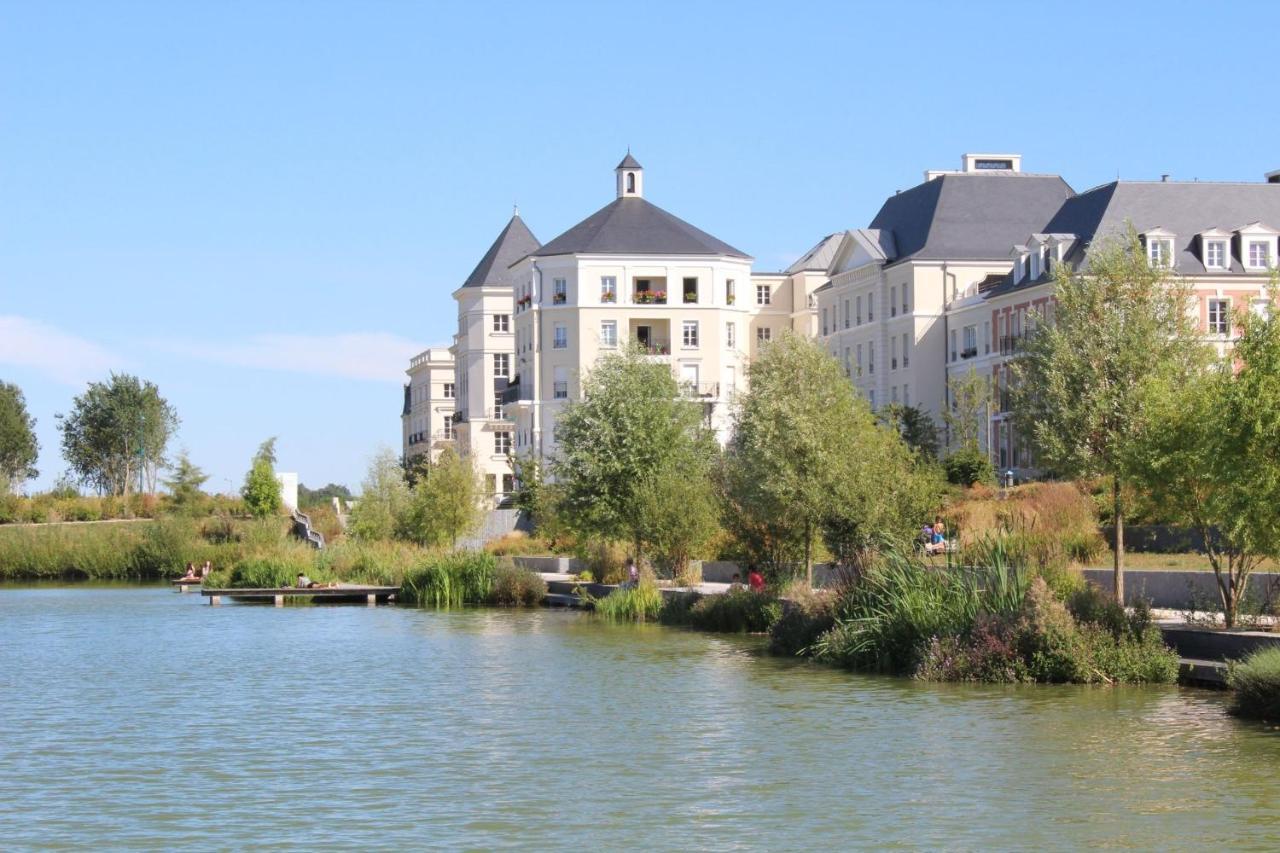 Family Stay - Steps From Disneyland Serris Exterior foto